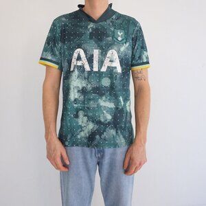 Tottenham Hotspur Green Camo AIA Audere Est Facere Soccer Jersey Shirt Large